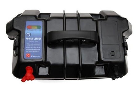 TIJDELIJK NIET LEVERBAAR. Marine Smartbox, accubak met accu indicator en 12V aansluiting met zekering