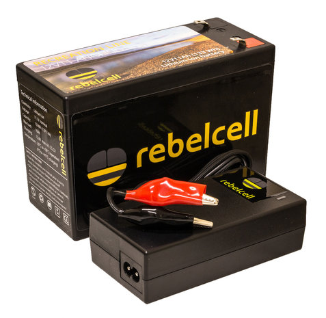 Rebelcell li-ion acculader 12.6 Volt 4 Ampere